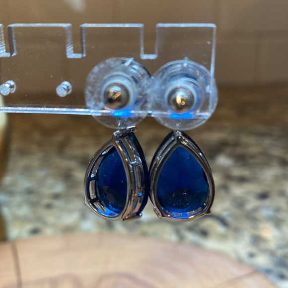 Blue glass marked 925 earrings. 1 1/4 length. - Picture 2 of 2